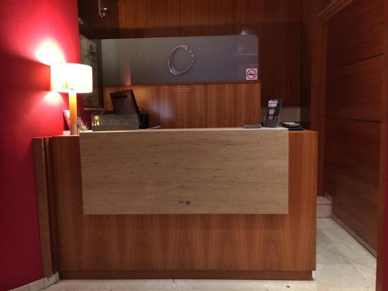 Hotel Calasanz مولينس ذي راي المظهر الخارجي الصورة