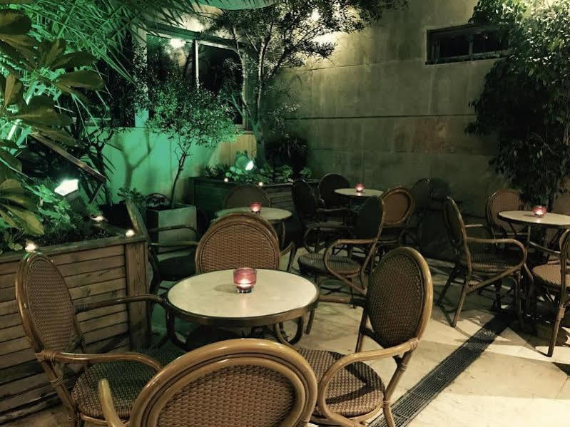 Hotel Calasanz مولينس ذي راي المظهر الخارجي الصورة